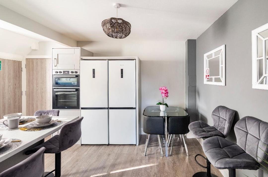 Luxury House 4 Ensuite Bedrooms, Free Parking ,Wifi Oksford Zewnętrze zdjęcie