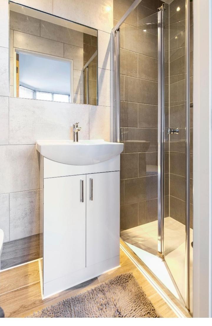 Luxury House 4 Ensuite Bedrooms, Free Parking ,Wifi Oksford Zewnętrze zdjęcie
